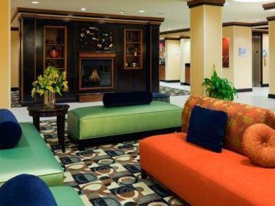 Holiday Inn Express & Suites Gonzales By Ihg Exteriör bild
